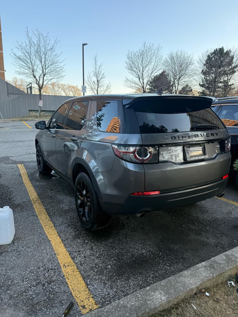 Car cleaning example /experience-image/2.jpeg